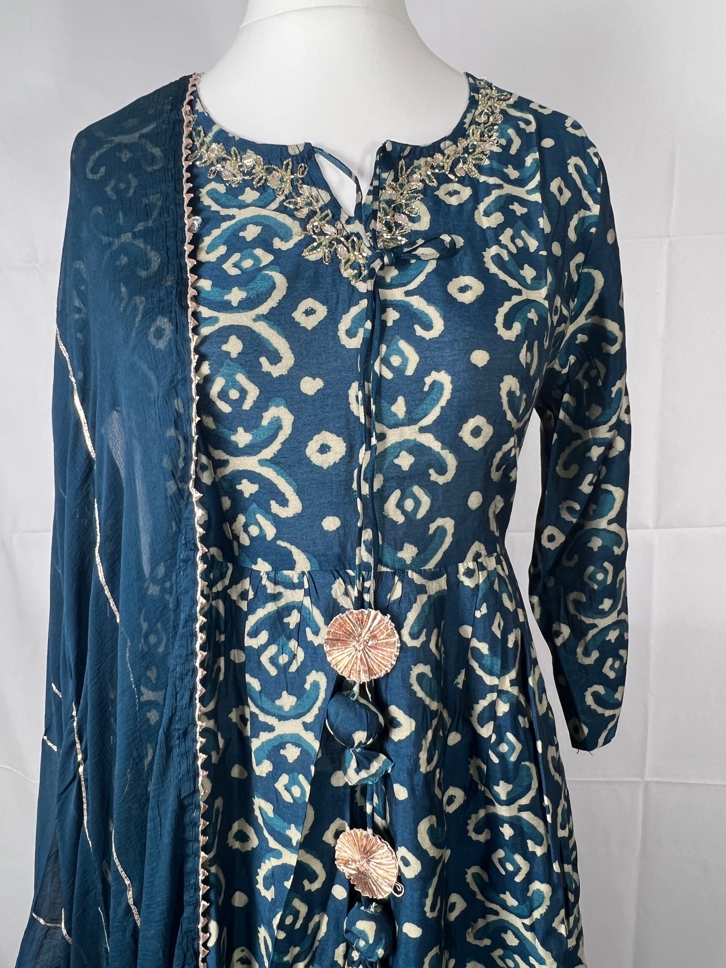 3 PIECES READYMADE DESIGNER SHARARA SUITS