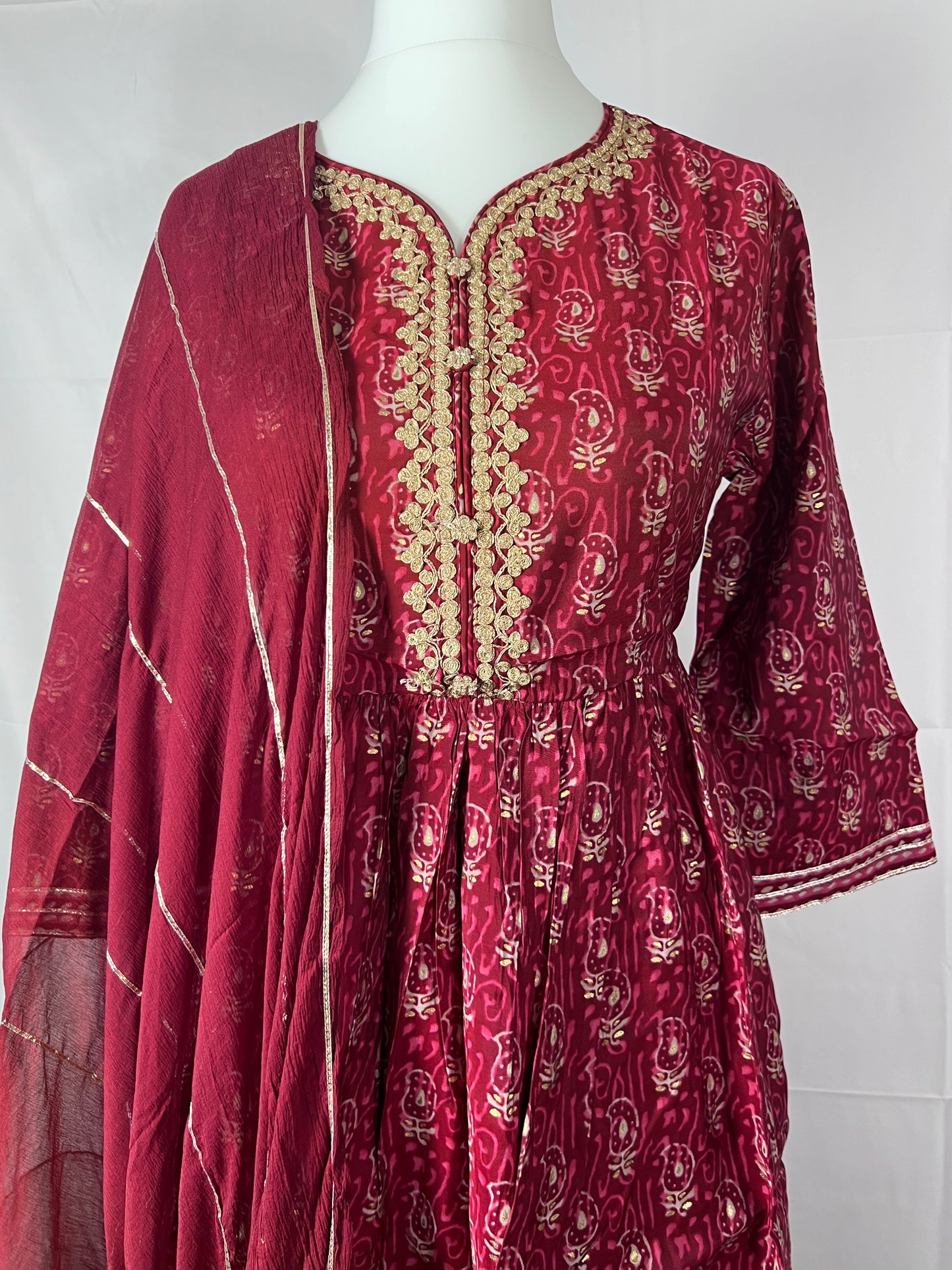 3 PIECES READYMADE DESIGNER SHARARA SUITS