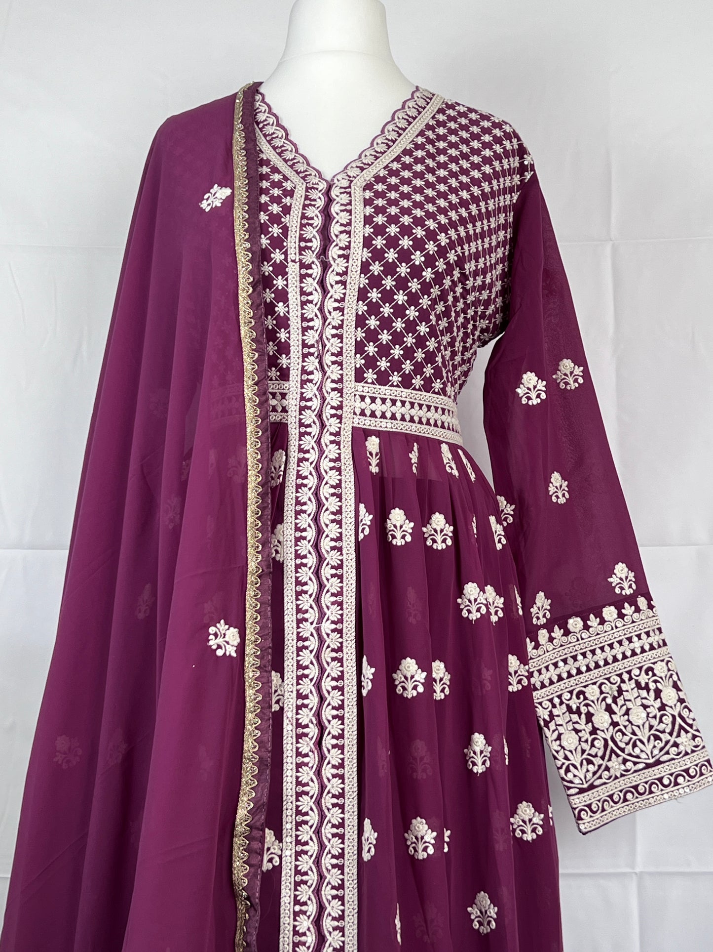 3 PIECES READYMADE WEAR DESIGNER SUITS LONG SLEEVES